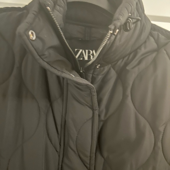 ZARA Puffer Jacket - Picture 4 of 8